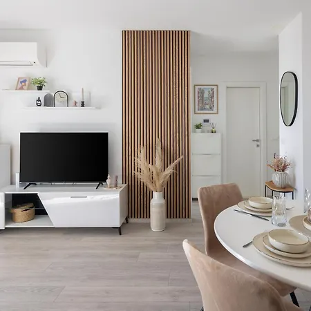 Riviera Apartment